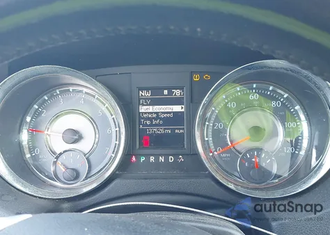 2012 Chrysler Town & Country Touring z USA, uszkodzony, nr VIN 2C4RC1BG5CR306913